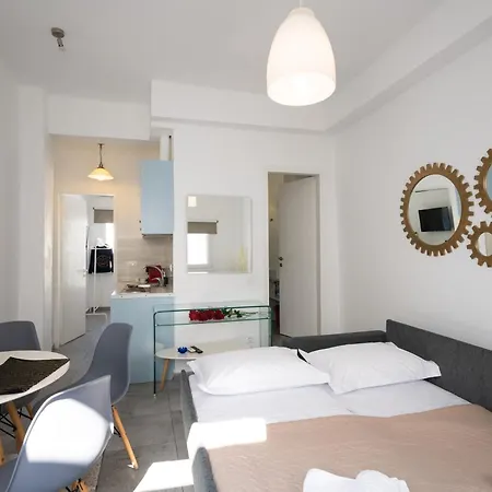 Apartment My White Mykono Town *